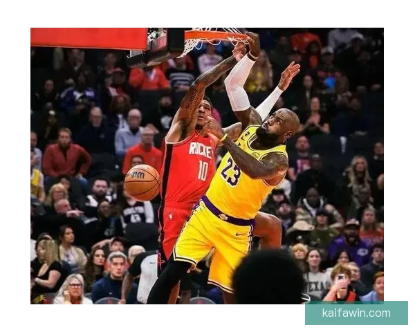 火湖大战湖人团结沟通火箭各自为战遭名嘴怒批