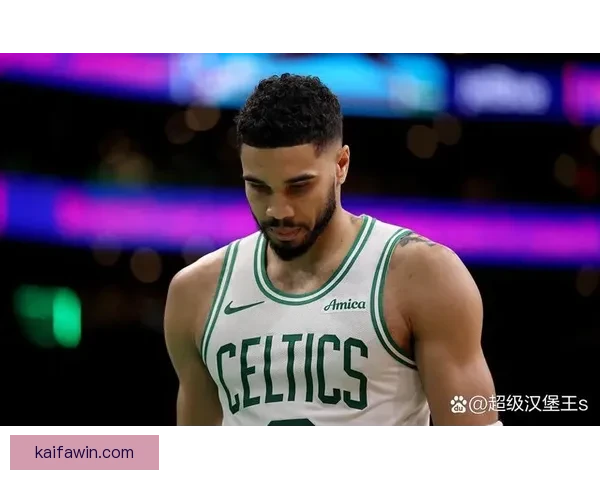 塔图姆突破14000分成历史第五年轻前锋仅次于詹杜瓜